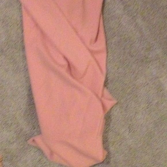 ONE SHOULDER RUFFLE BACK - Picture 4 of 11